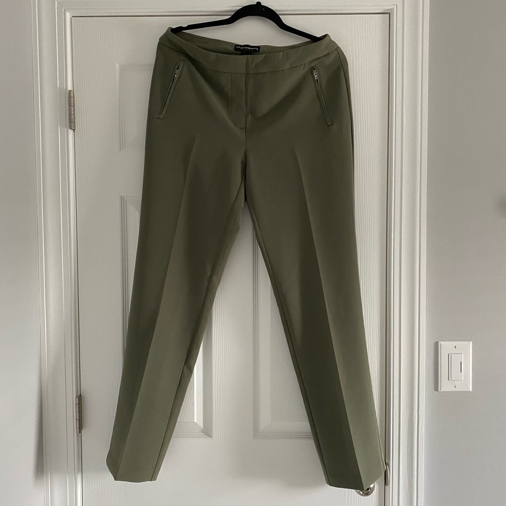 Wrinkle Free Olive Color Soft Pants Size 8